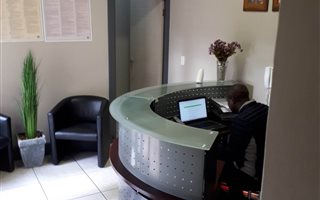100 m² Office Space in Rynfield