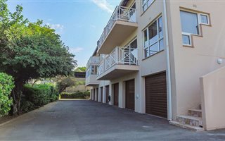2 Bedroom Apartment in Scottburgh Central
