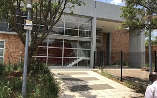 12000 m² Industrial space in Rosslyn