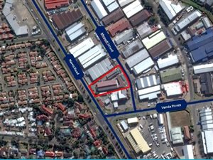 2400 m² Industrial space in Spartan