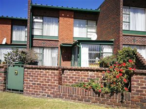 2 Bedroom Townhouse in Kenmare