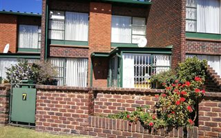 2 Bedroom Townhouse in Kenmare