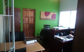 170 m² Office Space in Kestellhof