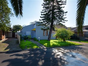 3 Bed House in Voelvlei