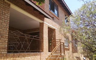 4 Bedroom House in Cashan