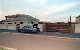 1 Bedroom House in Doornpoort and surrounds