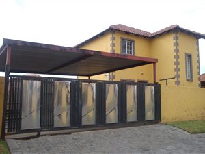 2 Bed House in Leondale