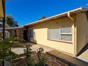 3 Bed House in Oudtshoorn