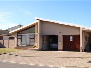 3 Bed House in Monte Vista