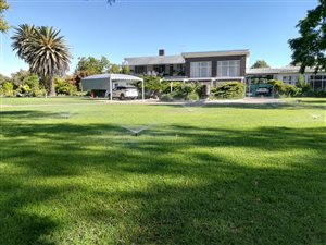 4 Bed House in De Aar