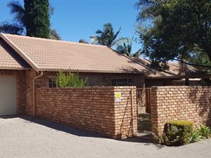 2 Bed Townhouse in Elarduspark