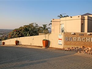 3 Bed Apartment in Constantia Kloof