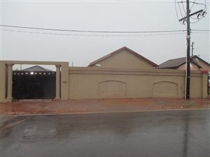 2 Bed House in Bram Fisherville