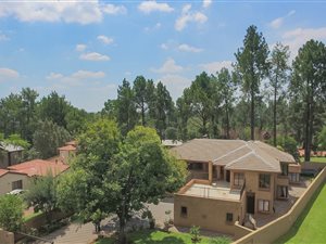 5 Bedroom House in Clubview
