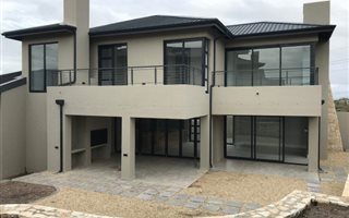 4 Bedroom Townhouse in Clara Anna Fontein Estate