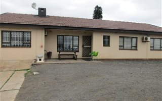 4 Bedroom House in Springfield Park