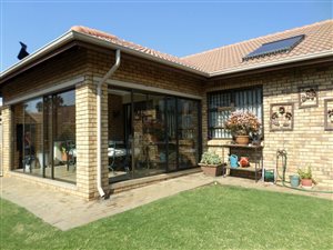 3 Bed Townhouse in Willow Park Manor