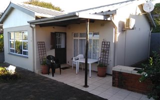 2 Bedroom Townhouse in Pumula