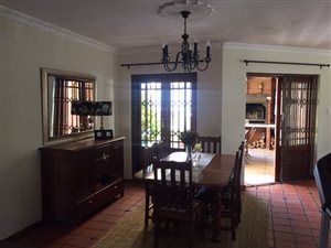 3 Bedroom House in Blouberg Rise