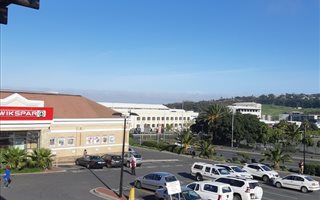 385 m² Retail Space in Durbanville Central