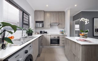 2 Bedroom Apartment in Morningside