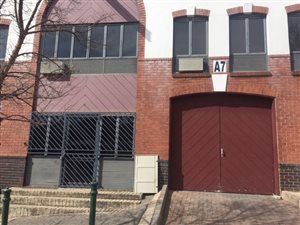 648 m² Industrial space in Randjesfontein