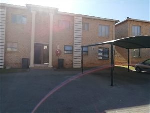 2 Bed Townhouse in Greenhills
