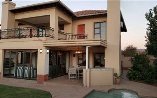 3 Bedroom House in Eldo Meadows