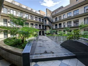 2 Bed Apartment in Melrose Arch