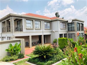 3 Bedroom House in Centurion Golf Estate