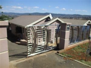 3 Bed House in Panorama Gardens