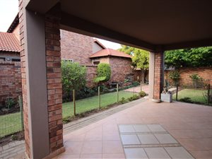 3 Bed Duplex in Willow Acres