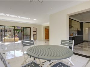 3 Bed House in Robindale