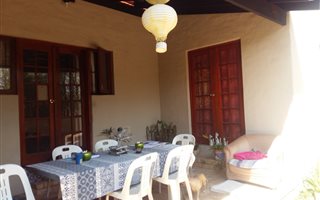 2 Bedroom Garden Cottage in Chartwell AH