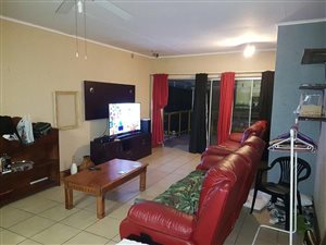 2 Bed Simplex in Moreleta Park