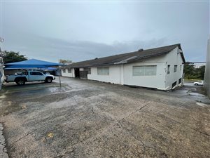3700 m² Industrial space in Braelyn