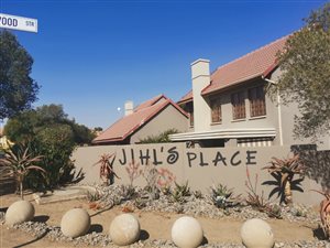 3 Bed Townhouse in Brooklands Lifestyle Estate