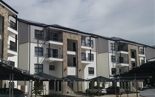 1 Bedroom Apartment in Paardevlei