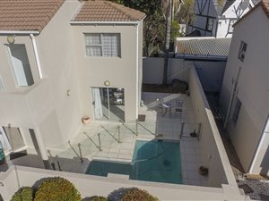 2 Bed Cluster in Sunninghill