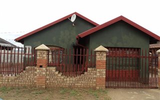 3 Bedroom House in Kroonstad