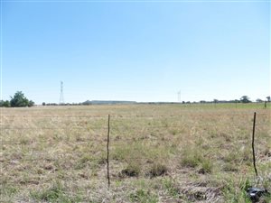 4.3 ha Land available in Quaggafontein