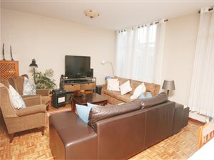 3 Bed Duplex in Elma Park