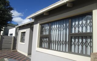 3 Bedroom House in Riverlea