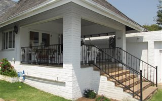 3 Bedroom House in Bryanston