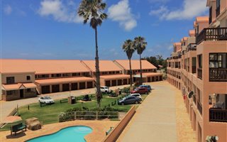 2 Bedroom Apartment in Diaz Beach