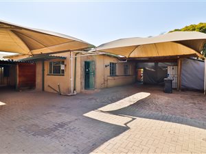 2 Bed Apartment in Rietfontein