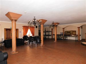 Retail space in Hennopspark