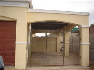 3 Bedroom House in Saldanha
