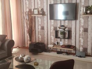 2 Bed Apartment in Benmore Gardens