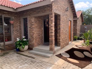 2 Bed Townhouse in Flora Park